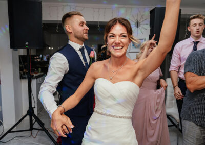 086 Wedding Moments 2022 - Couple on the Dancefloor