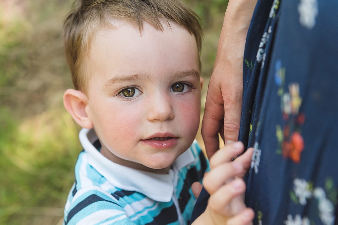 Natural unposed child portrait photography